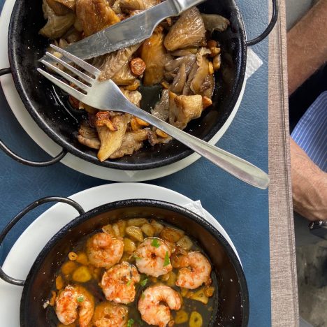 Spectacular waves on the coast of Puerto de la Cruz